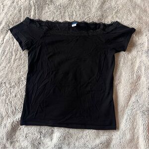 Old Navy Black Off-Shoulder Lace-Trim Crop Top